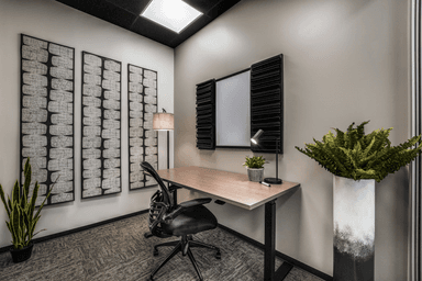 1-Seat Interior Office, Executive Furniture, Uptown / Central Expressway