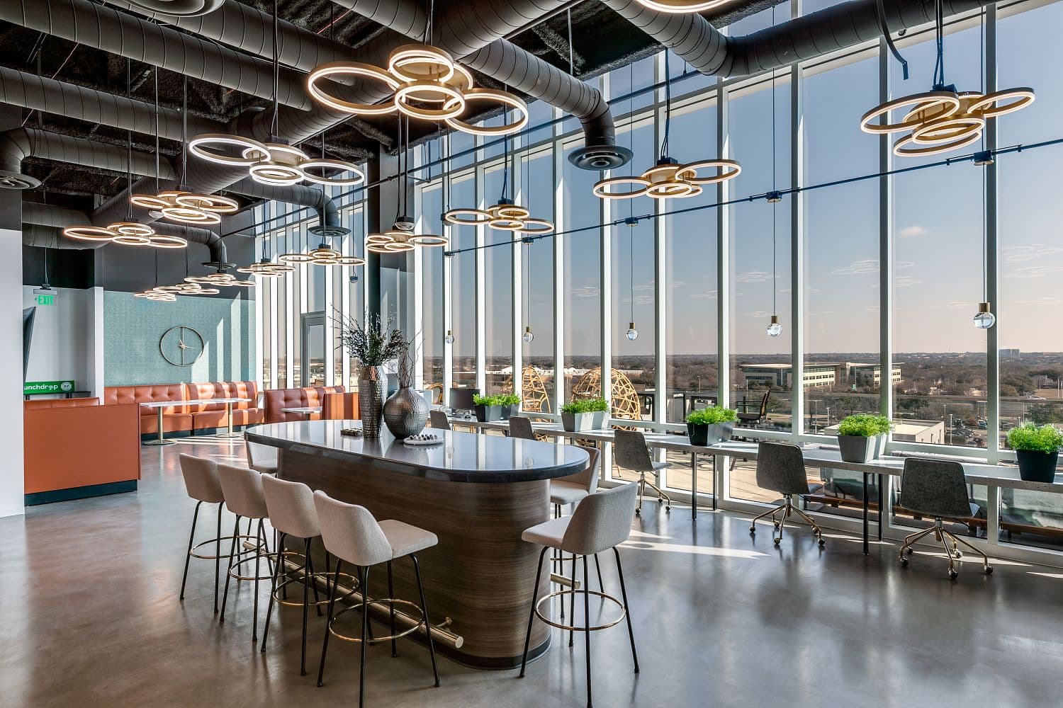 Coffee Lounge / Hot Desk Area at West Plano / Willow Bend